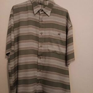 Marques Studio Shirt, Men’s Sz Medium Rayon Short Slv Button Up Green Pockets